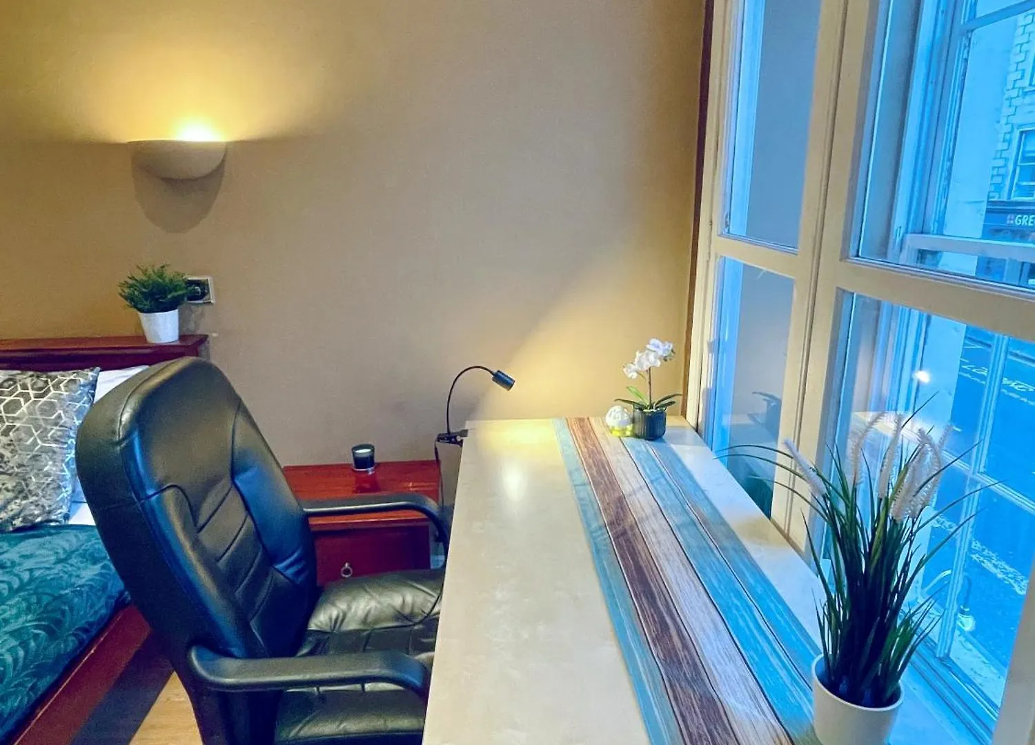 Spacious Central Apartment Next To Royal Mile Edimburgo